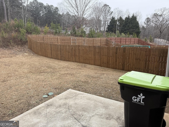 view of yard with a patio