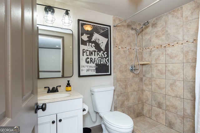 bathroom featuring vanity, a shower with curtain, and toilet