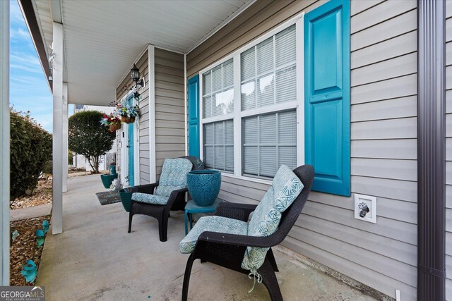 view of patio / terrace featuring covered porch