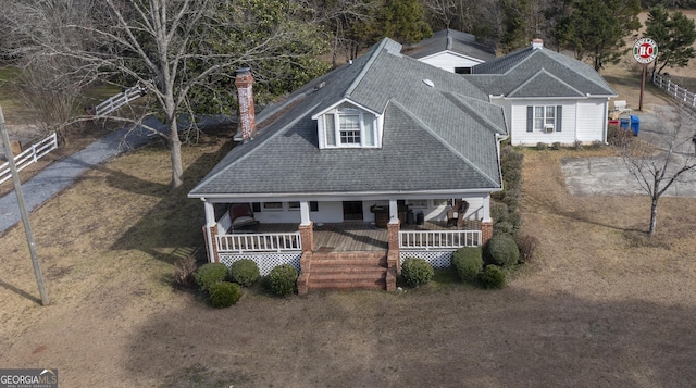 view of front of home featuring covered porch