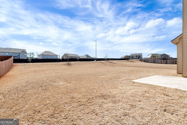 view of yard featuring a patio area