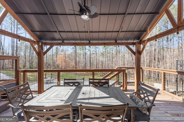 deck with ceiling fan