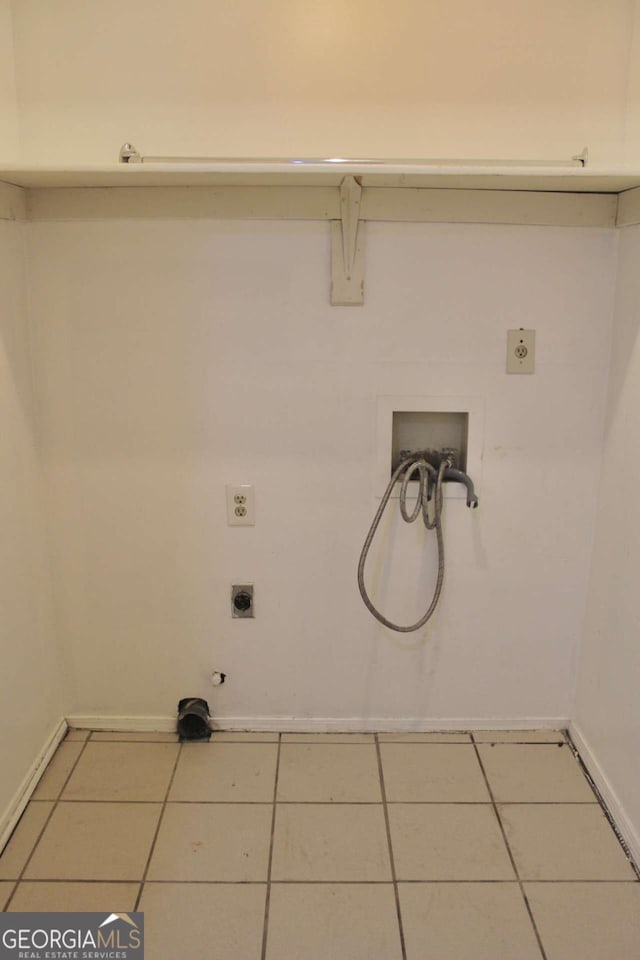 507 Augusta Dr SE, Marietta, GA 30067 - washroom featuring gas dryer hookup, tile patterned flooring, hookup for a washing machine, and hookup for an electric dryer