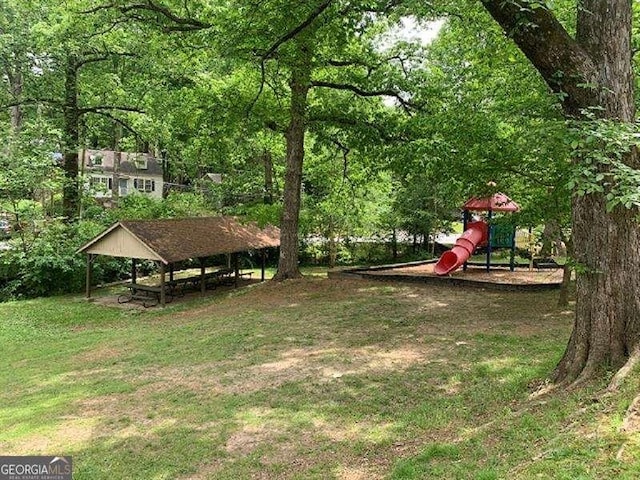 view of yard featuring a playground