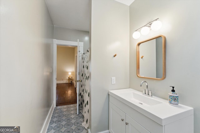 bathroom with vanity