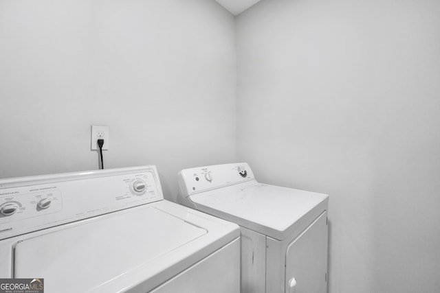 laundry room featuring washer and dryer