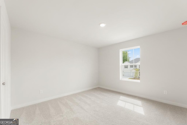 view of carpeted spare room