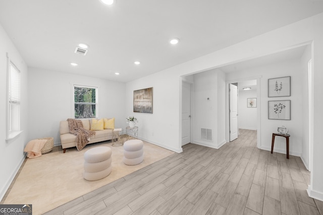 living area with light wood-type flooring