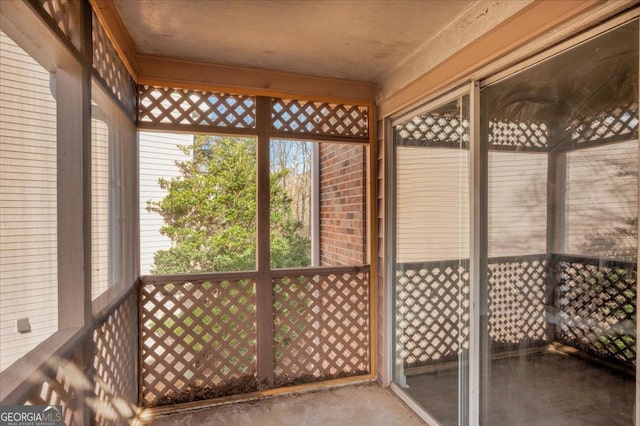 unfurnished sunroom with a healthy amount of sunlight