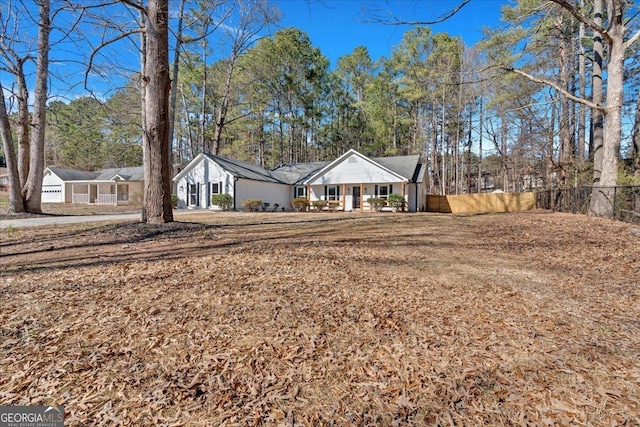 ranch-style house with a porch