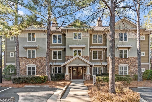 view of front facade with french doors