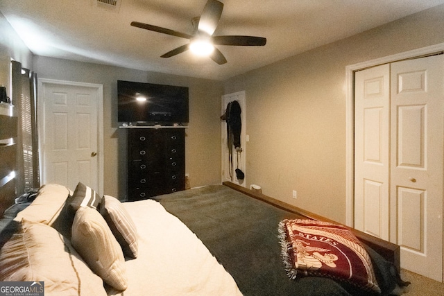 bedroom featuring ceiling fan and carpet flooring