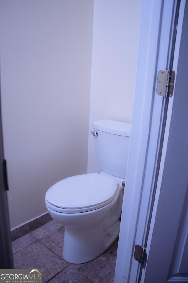 bathroom featuring toilet