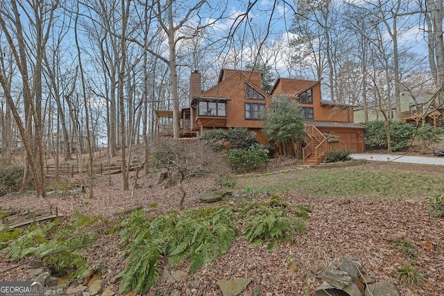 view of front of home with a garage