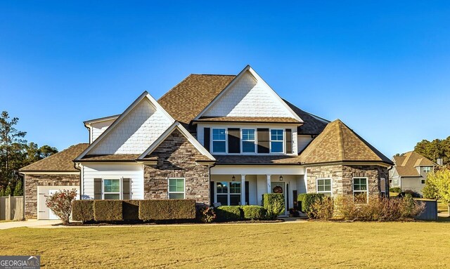 view of front of house with a front yard