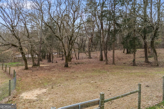 view of yard featuring a rural view