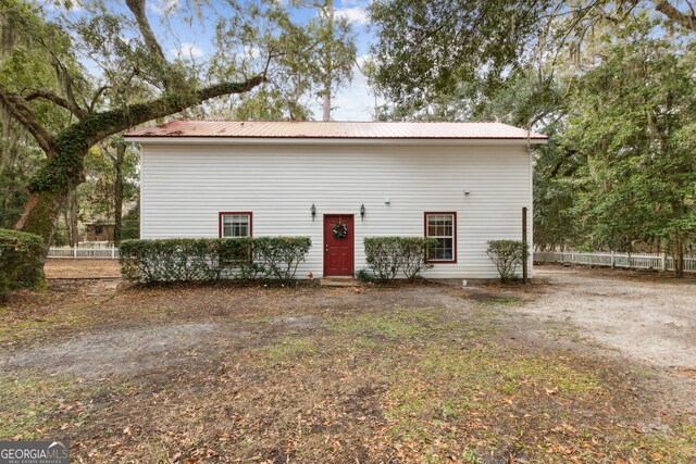 view of front of house