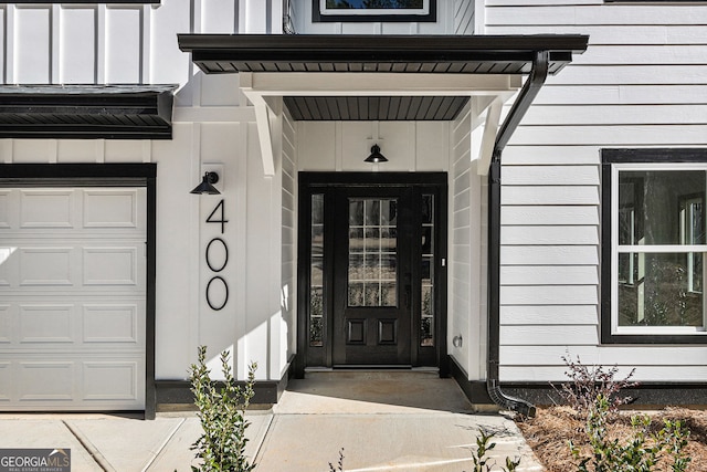 entrance to property with a garage