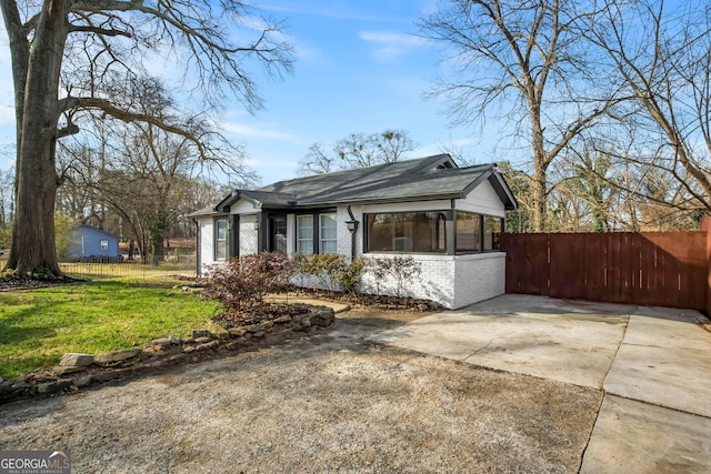 exterior space featuring a yard