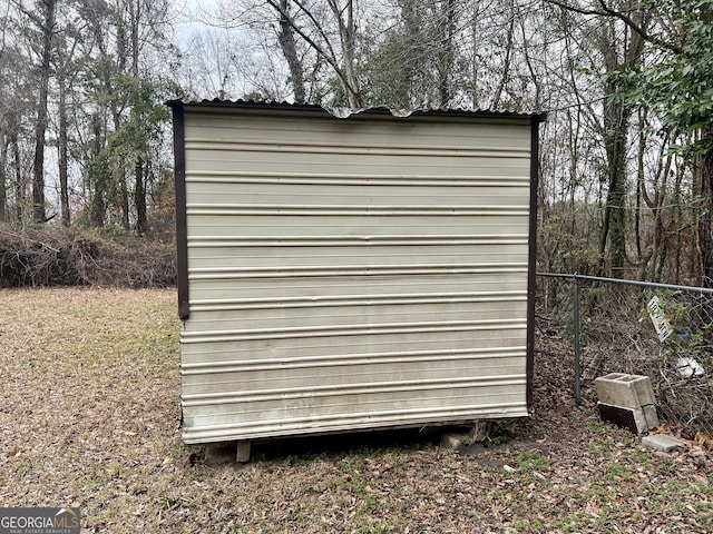 view of outbuilding