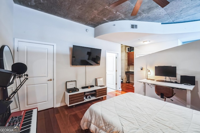 bedroom with wood-type flooring and ceiling fan