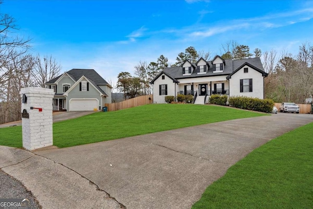 view of front of house featuring a porch and a front lawn