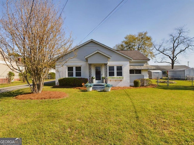 view of front of house with a front yard