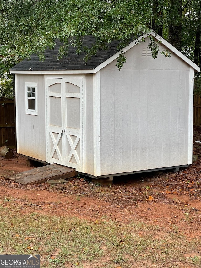 view of outdoor structure