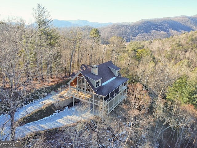 bird's eye view with a mountain view