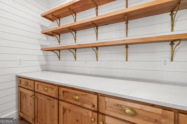 4226 Quail Creek Dr, Flowery Branch, GA 30542 - bar with wooden walls