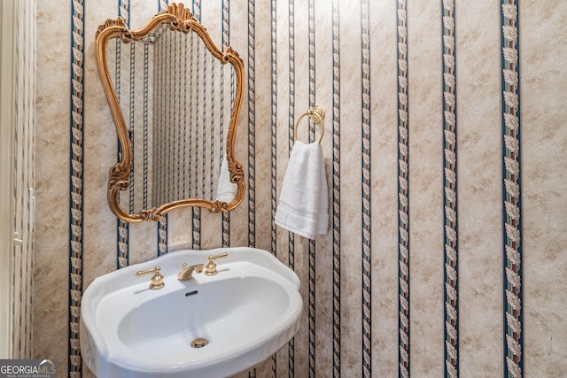 bathroom with sink