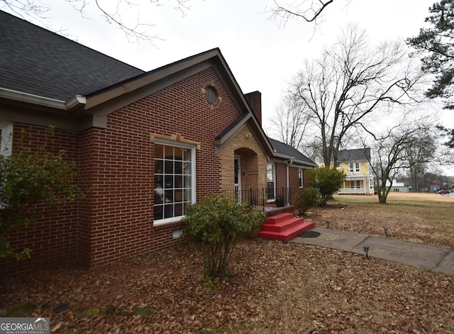 view of home's exterior