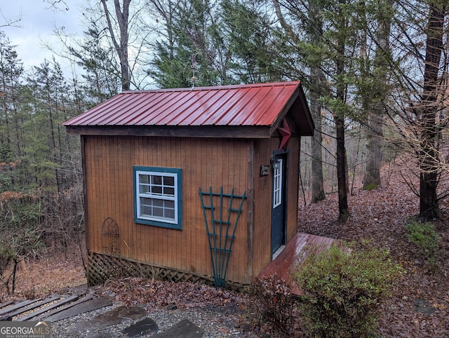 view of outdoor structure