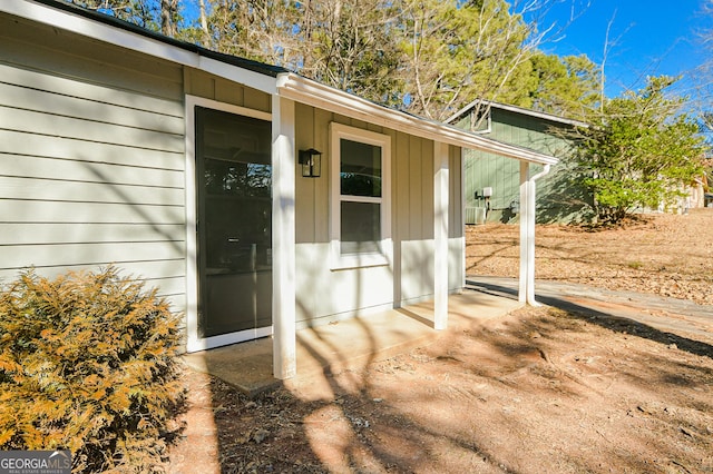 view of entrance to property