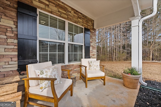 view of patio / terrace with covered porch