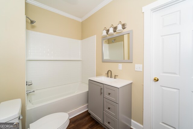 424 NW Central Ave, Blackshear, GA 31516 - unfurnished bedroom featuring crown molding, baseboards, visible vents, and dark wood-type flooring