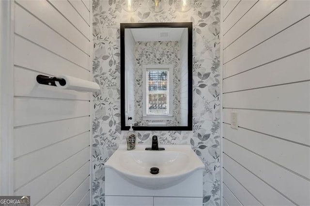 bathroom with vanity