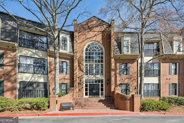 view of building exterior