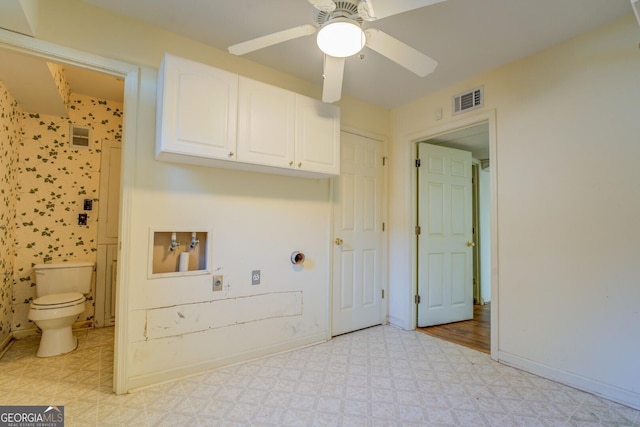 washroom with hookup for a washing machine and ceiling fan