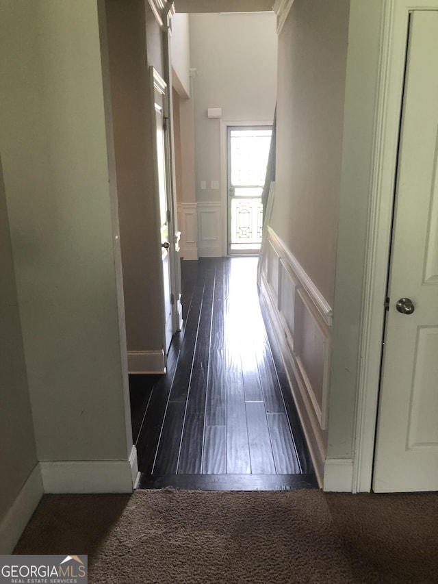 284 Madison Grace Ave, Mcdonough, GA 30252 - hall with a decorative wall and a wainscoted wall