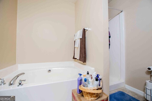 carpeted bedroom with lofted ceiling and ceiling fan