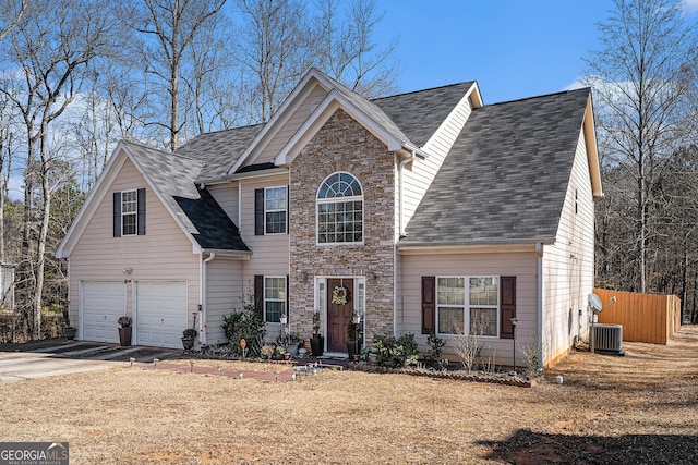 view of front facade featuring a garage