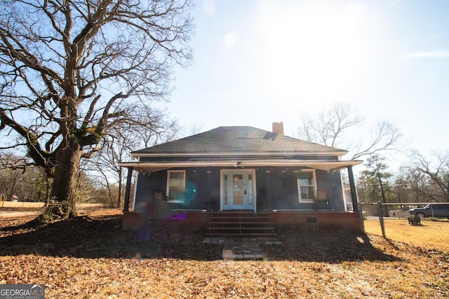 bungalow-style house with covered porch