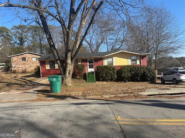 view of front of home