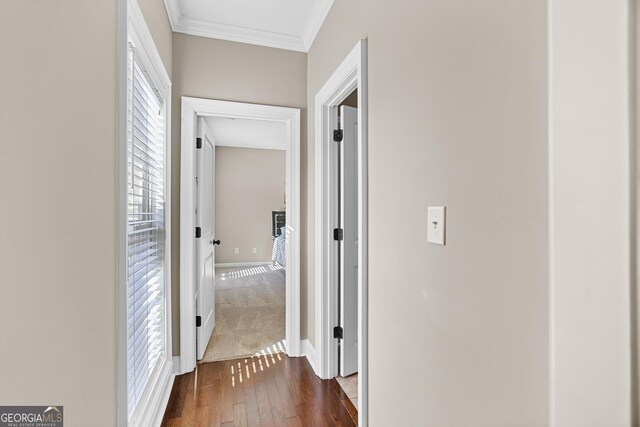 bedroom featuring light colored carpet and ceiling fan