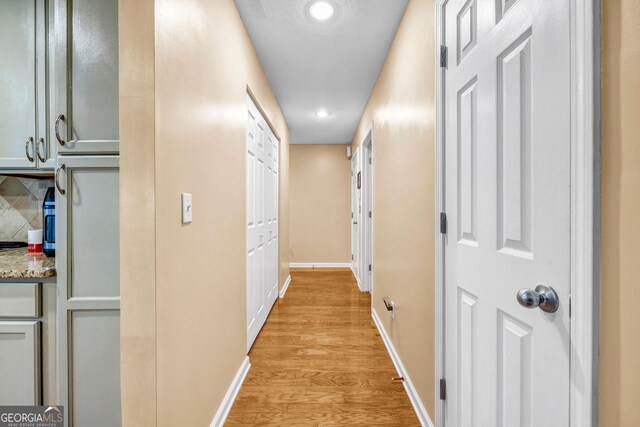 bedroom featuring ceiling fan and light carpet