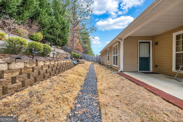 view of yard with a patio