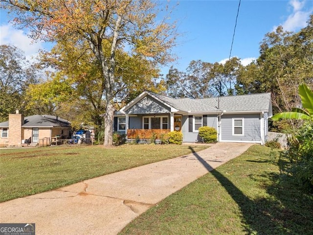 view of front of home with a front yard