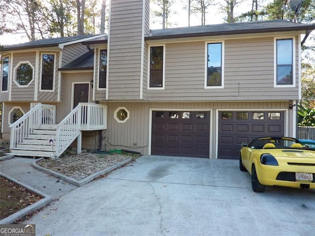 view of front of home featuring a garage