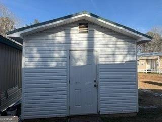 view of outbuilding